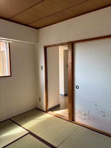 千葉県松戸市　区分マンションの和室