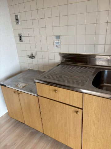 千葉県松戸市　区分マンションのキッチン