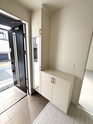 【玄関】 | 池田市畑１丁目　新築戸建