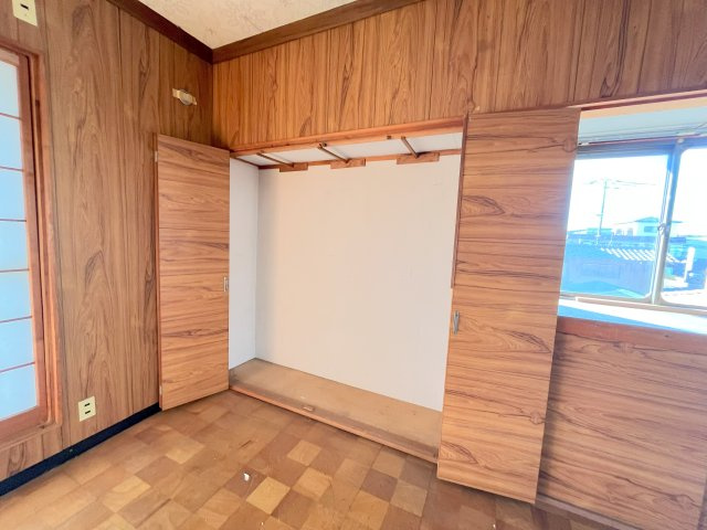 小浜町貸家の収納