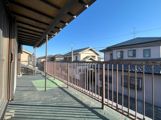 小浜町貸家のバルコニー