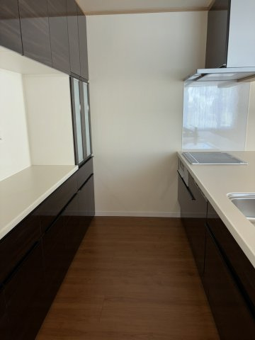 北見市小泉６７５番６１　新築平屋建　のキッチン