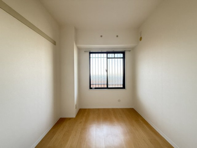 【寝室】 | ブリランテ鶴見