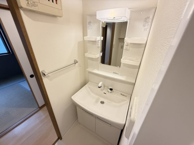 【洗面所】 | ブリランテ鶴見