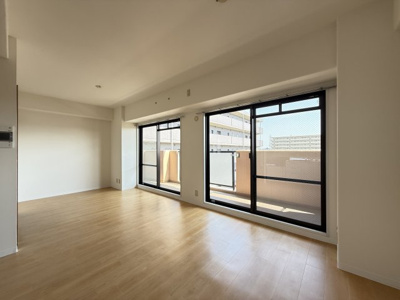 【居間・リビング】 | ブリランテ鶴見