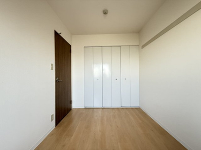 【洋室】 | ブリランテ鶴見