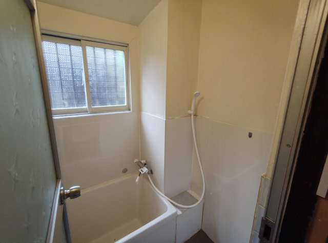 和歌山市関戸二丁目の浴室