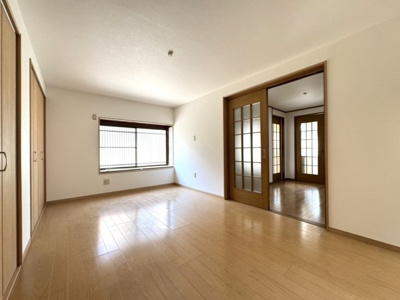 【洋室】 | 紫野東御所田町貸家