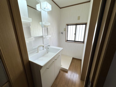 【洗面所】 | 紫野東御所田町貸家