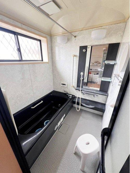 泉佐野市高松南１丁目の浴室