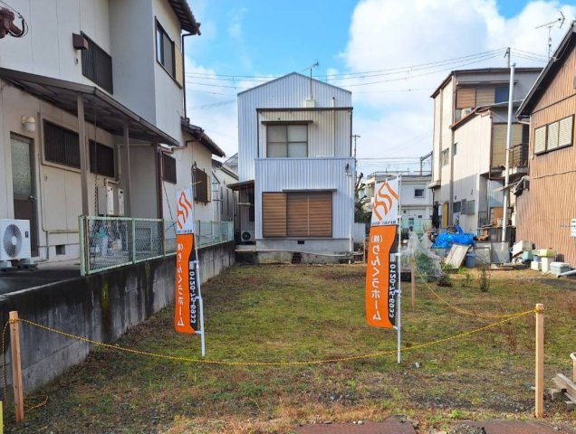 海南市山崎町二丁目の前面道路含む現地写真