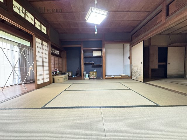 姫路市林田町六九谷/中古戸建の寝室