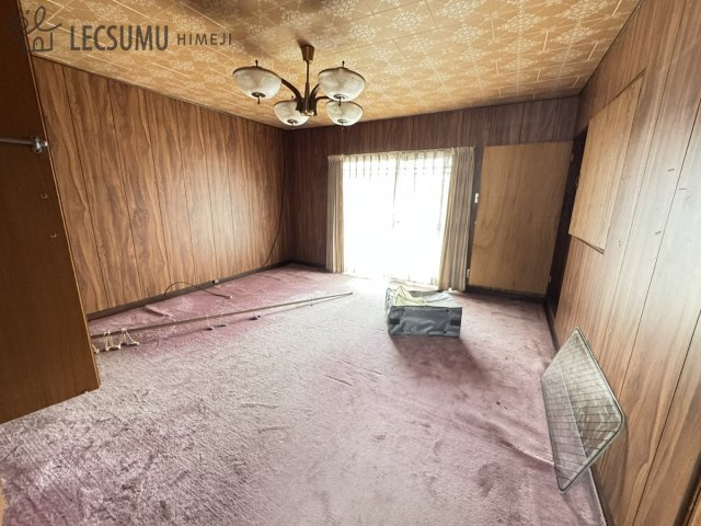 姫路市林田町六九谷/中古戸建の洋室