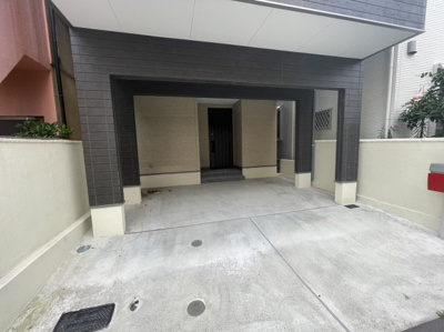 【駐車場】 | 麻生邸貸家