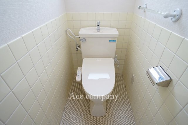 【トイレ】 | 平野区瓜破西1丁目 | 3階のトイレです。