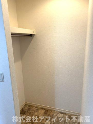 【その他】 | ルミエール手城 C棟 | 玄関収納