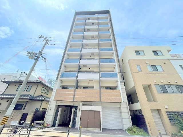 アバンティ淡路の外観