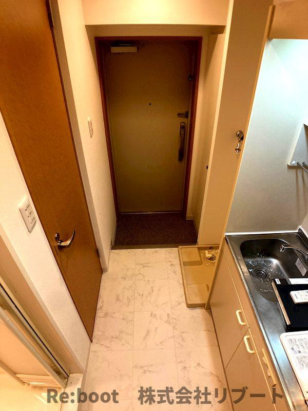 プライマル西船橋の玄関