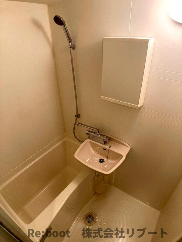 プライマル西船橋の浴室