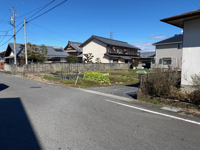 瑞浪市一色町２丁目の前面道路含む現地写真
