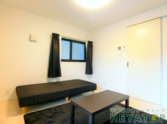 【内装】 | 洋室７.１帖（家具・家電は付きません）（同仕様写真）