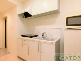 【キッチン】 | ２口ＩＨコンロ付きキッチン（家電は付きません）（同仕様写真）