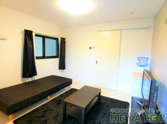 【内装】 | 洋室７.１帖（家具・家電は付きません）（同仕様写真）