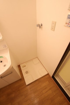 【設備】 | アムールKATAKURA | 室内洗濯機置場