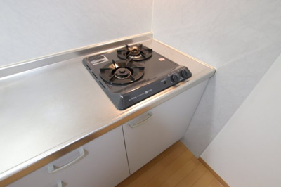 【設備】 | アムールKATAKURA | システムキッチン