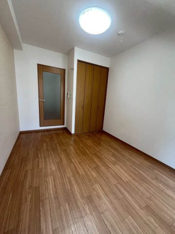 ディアコート三貴天神橋の居間・リビング