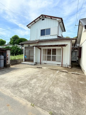 アスターライフ糠峯の駐車場