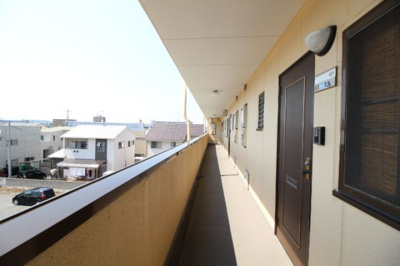 【エントランス】 | プランドール西市