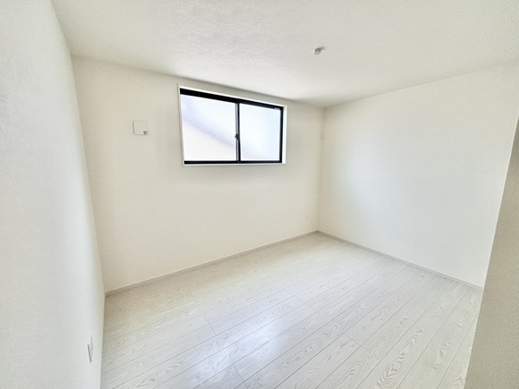 【仲介手数料無料／中川区】Terrechez名古屋市中川区中須町2期　全2棟　新築戸建の洋室