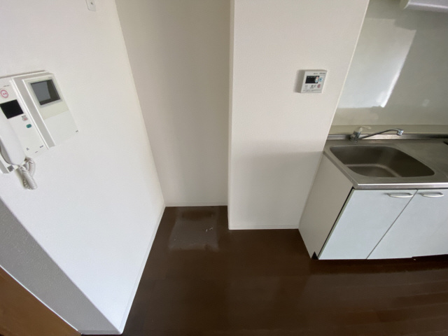 ヒルズ岡本のその他