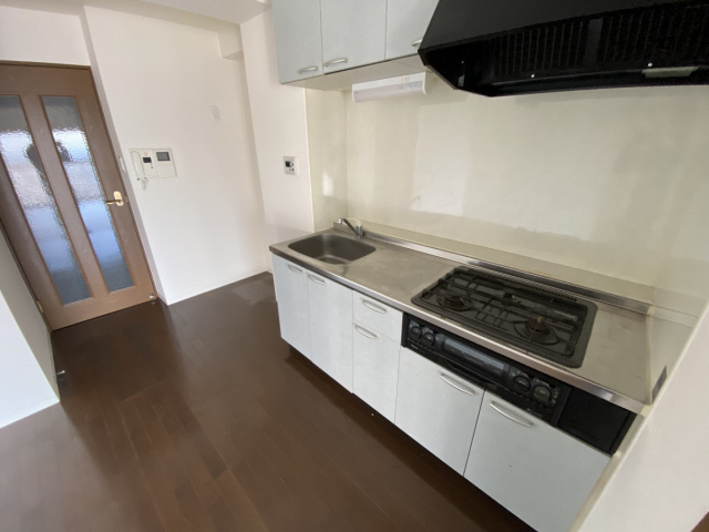 ヒルズ岡本のキッチン