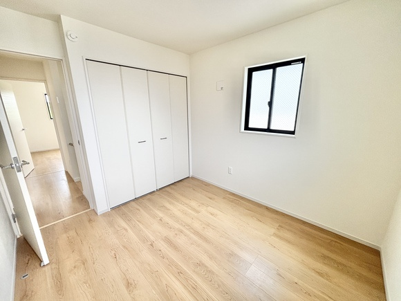 【仲介手数料無料／中川区】Terrechez名古屋市中川区中須町2期　全2棟　新築戸建の洋室