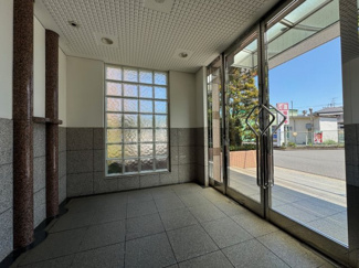 【エントランス】