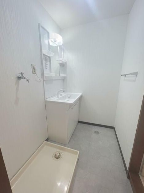 サンライズの独立洗面台