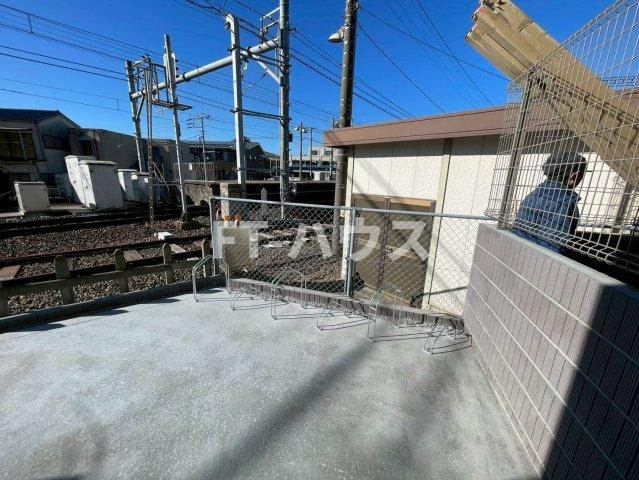 リマペル幕張の駐車場