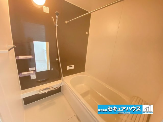 【今からご案内可能】名古屋市緑区桃山 全2棟 2号棟の内観：施工例|（バスルームイメージです）
■株式会社　セキュアハウス■
住宅ローンに強く、知識、経験豊富なスタッフ在籍
お客様に寄り添い、ご成約後もサポート致します。