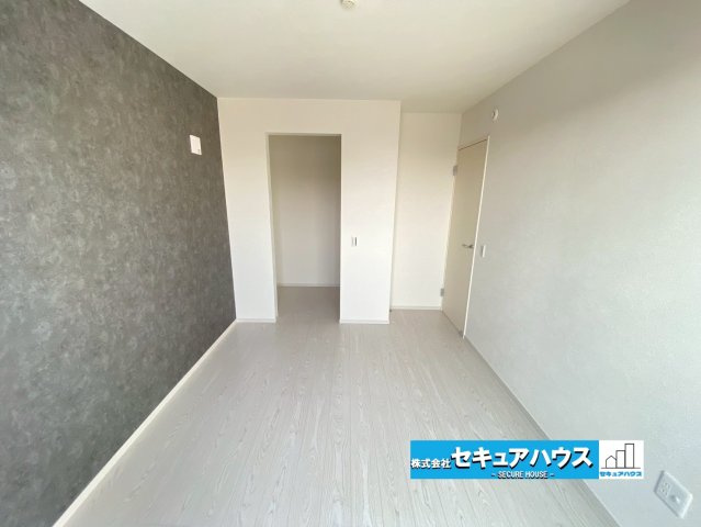 【今からご案内可能】名古屋市緑区桃山 全2棟 2号棟の内観：施工例|（洋室イメージです）
■株式会社　セキュアハウス■
住宅ローンに強く、知識、経験豊富なスタッフ在籍
お客様に寄り添い、ご成約後もサポート致します。
