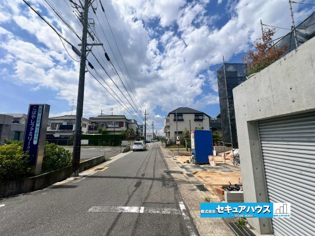 【今からご案内可能】名古屋市緑区桃山 全2棟 2号棟の周辺|事前予約にて現地ご見学いただけます！お気軽にお問い合わせください♪
■株式会社　セキュアハウス■
住宅ローンに強く、知識、経験豊富なスタッフ在籍
お客様に寄り添い、ご成約後もサポート致します。