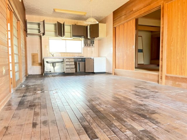 潮来中古戸建の居間・リビング