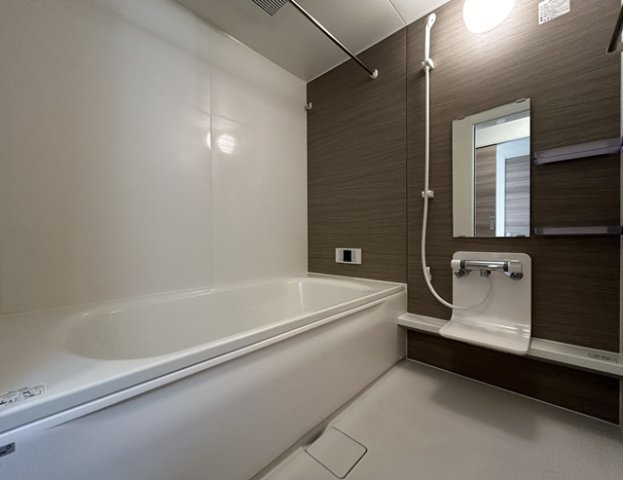 前橋市江田町のアパートの浴室