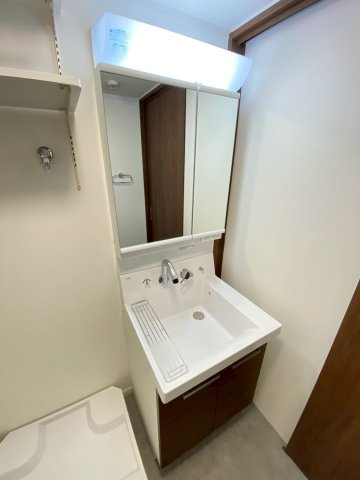 【独立洗面台】