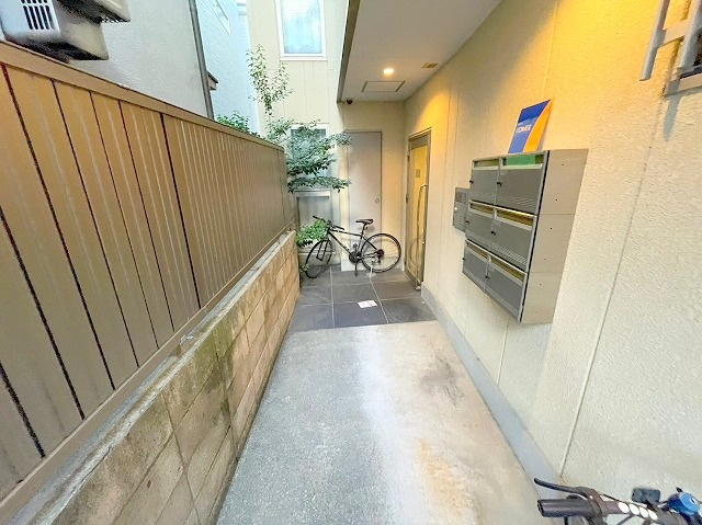 エヌエムヴァンセットのエントランス