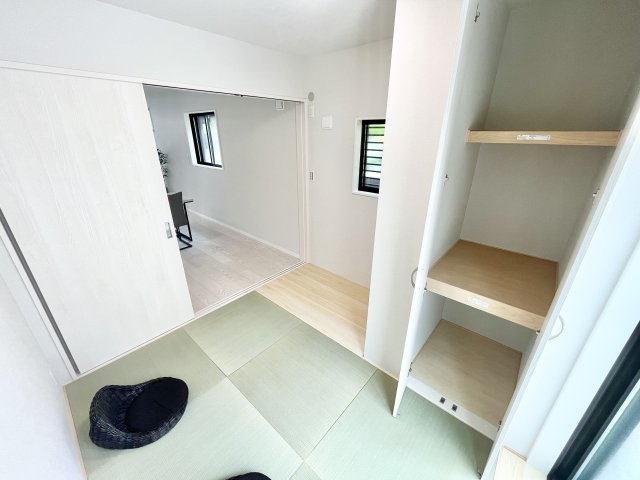 浜寺船尾町西4丁　A号棟の玄関