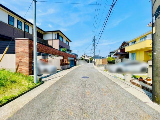 名東区上社五丁目戸建の前面道路含む現地写真|前面道路