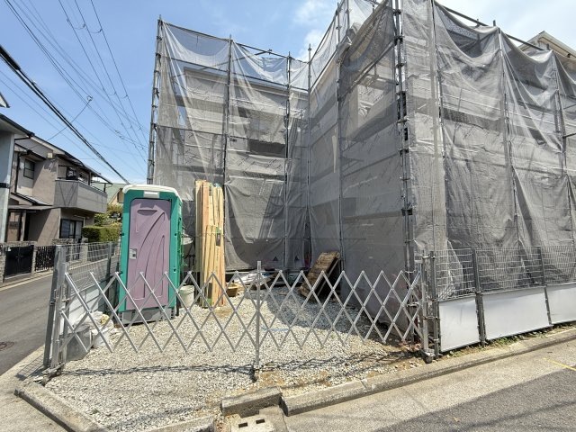 浜寺諏訪森町中１丁　新築一戸建の前面道路含む現地写真