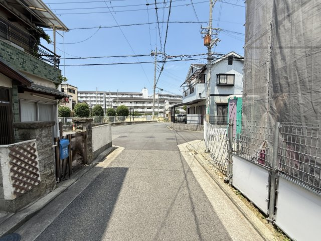 浜寺諏訪森町中１丁　新築一戸建の前面道路含む現地写真